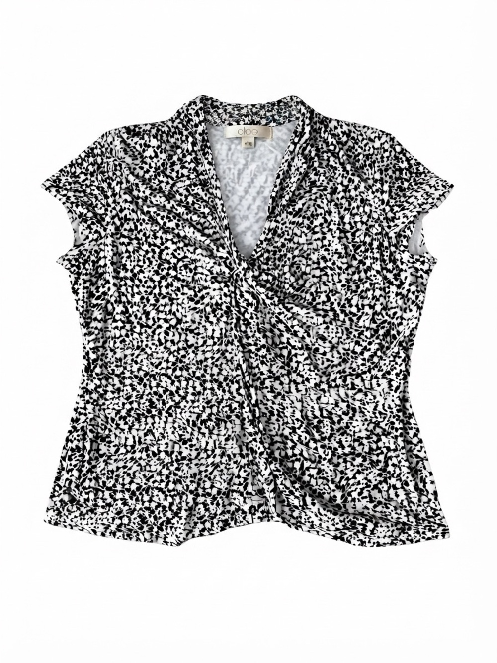 ✨ CLEO Short Sleeve Patterned V-Neck Blouse ✨